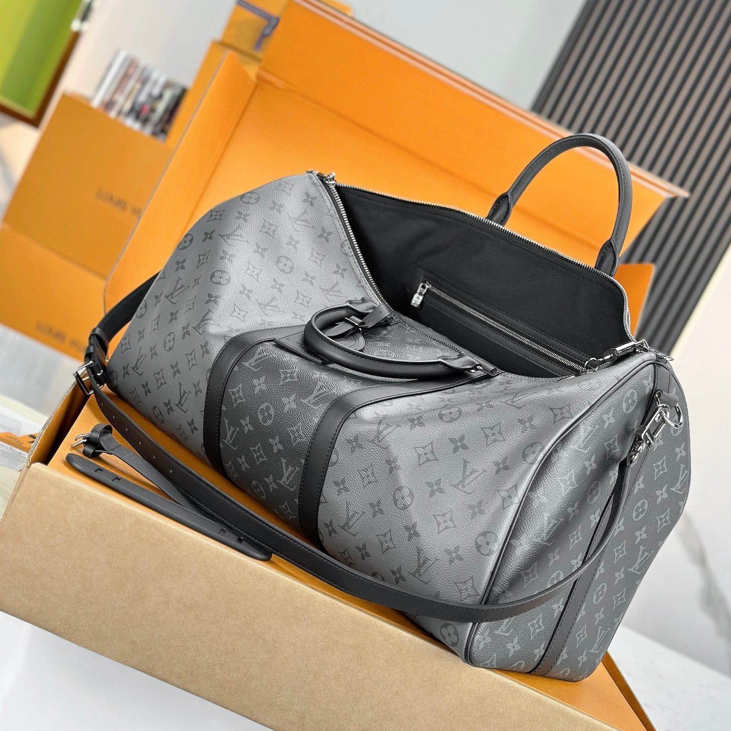 Louis vuxtton - Keepall Bandoulière 50 - Image 6