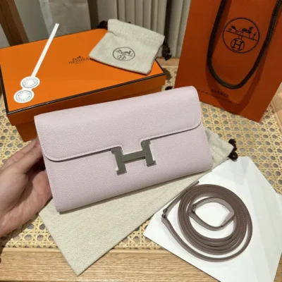 Hr - Constance To Go - Mauve Pale - Silver Hardware