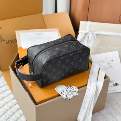 LV - Locker Dopp Kit - Monogram Eclipse - M83113