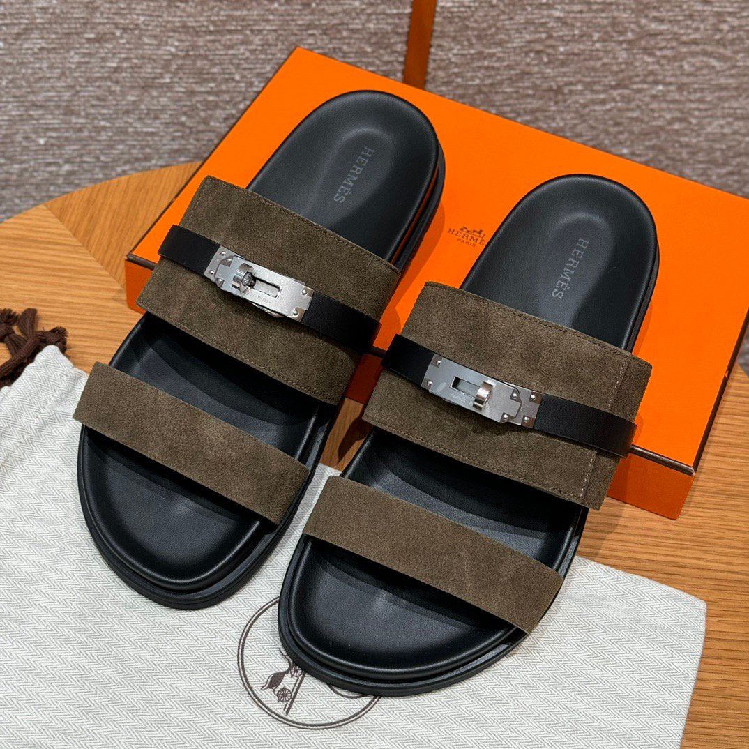 Hermxs - Jackson sandals in Vert Toundra