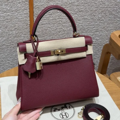 Hr - Kelly 25- Rouge H - Gold Hardware