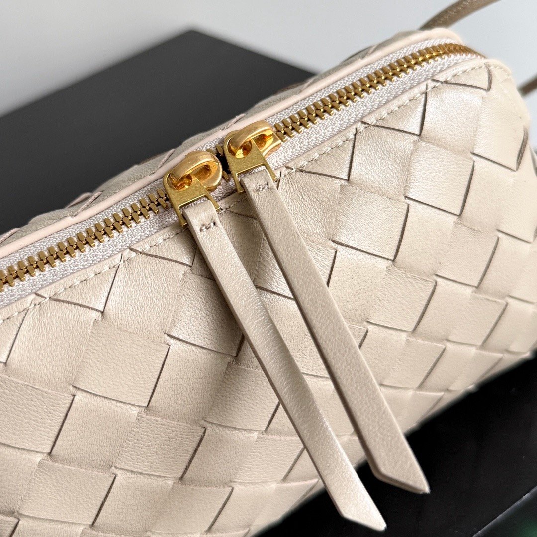 Bottxga - Neutral - Image 5