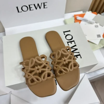 Lw - Petal Anagram Slide in Camel