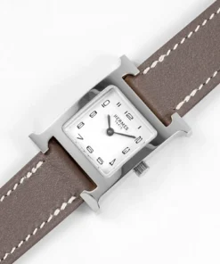 Alternative view of Heure H Small Silver Case