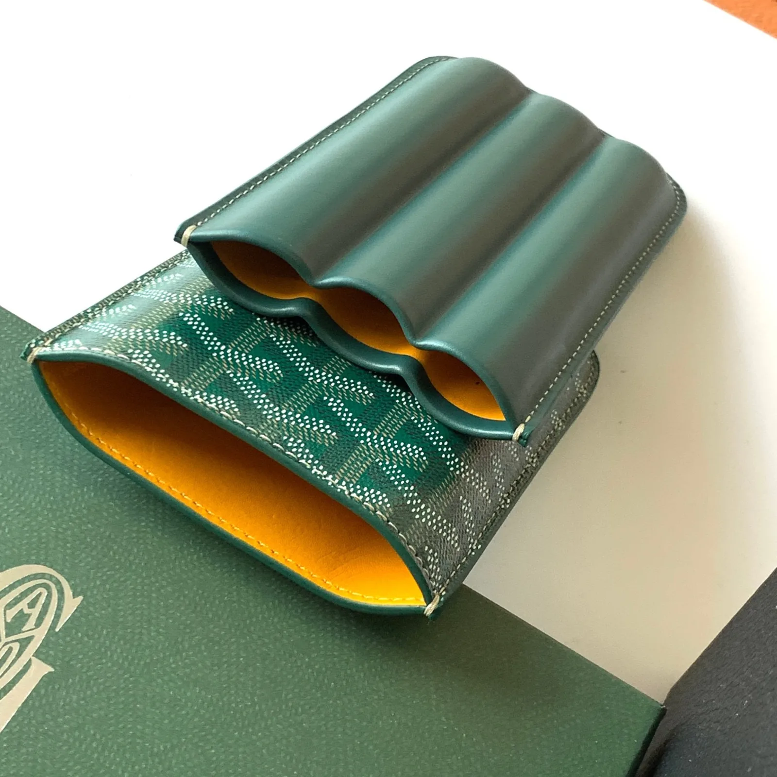 Churchill 3 Cigar Case - Green - Image 6