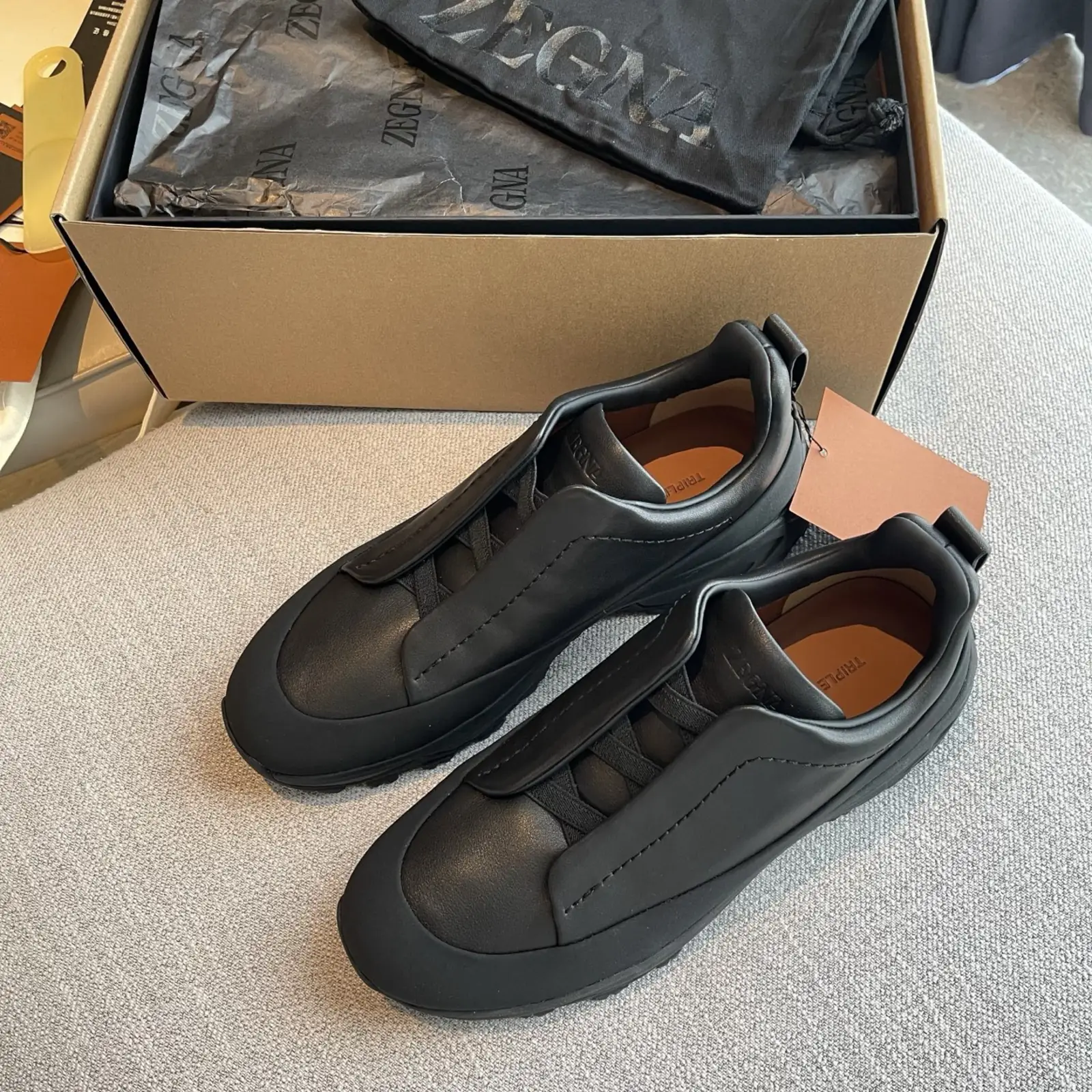 Zegnax - Black fetal bovine skin - Image 2