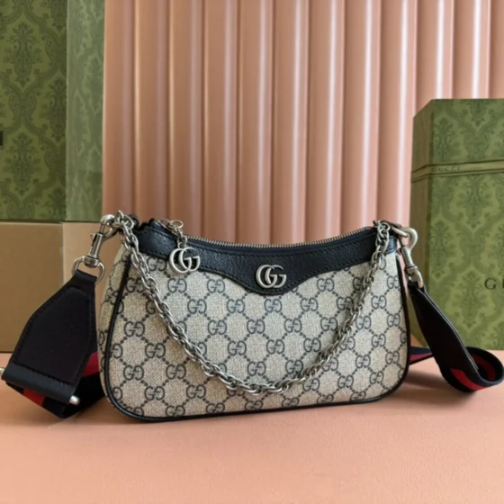 Small Ophidia Shoulder Bag in GG Supreme Canvas Silver hardware