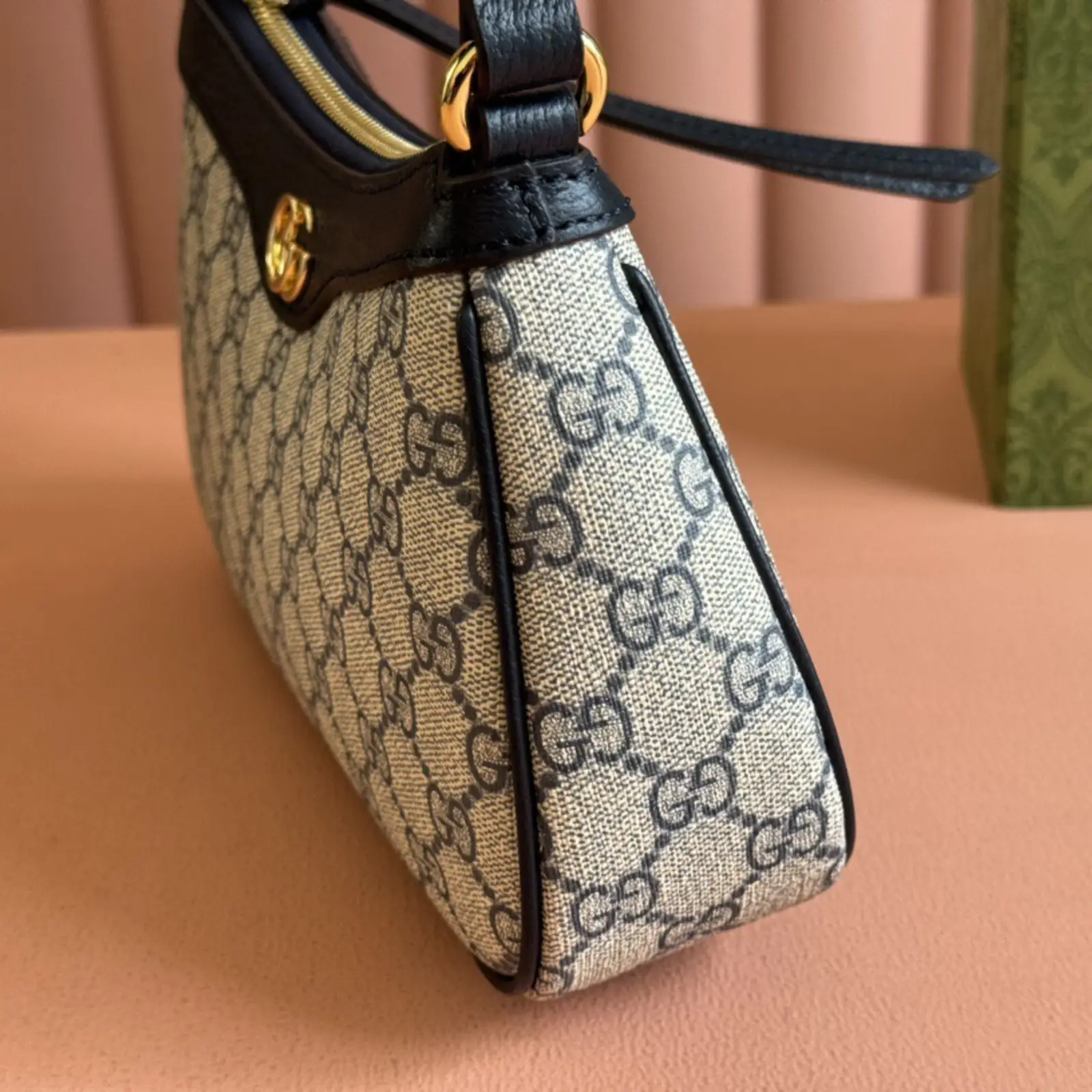 GG Supreme Mini Shoulder Bag - Image 3