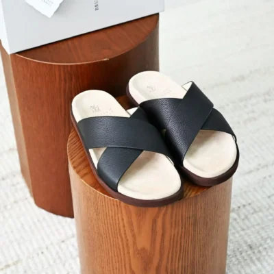 BC - Crossover Slides Leather