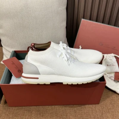 LP - White 360 Flexy Walk Sneaker