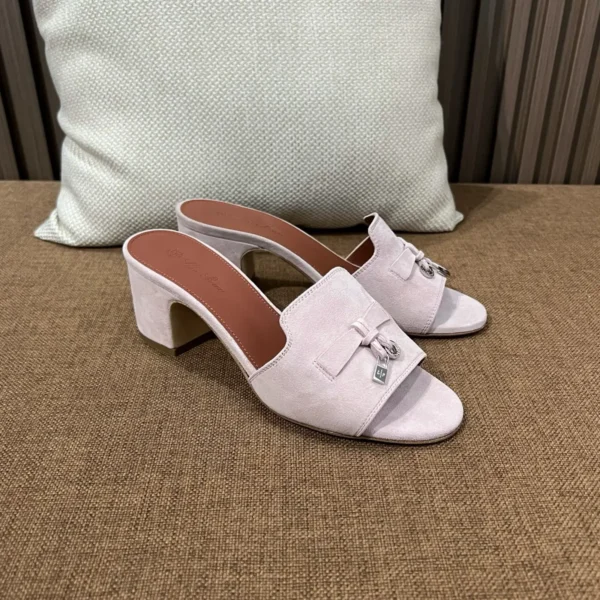 Summer Charms Light Pink