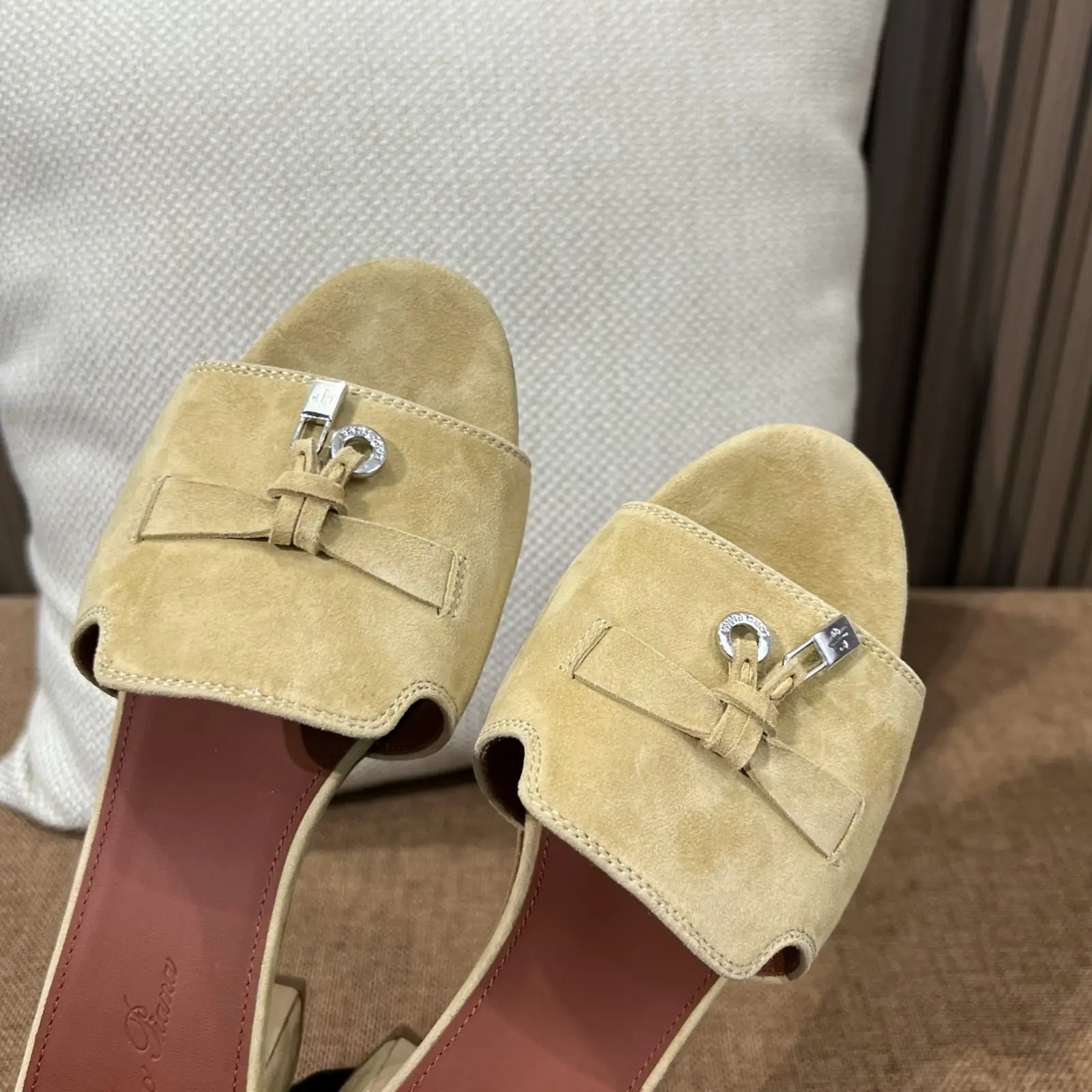 Summer Charms Beige - Image 2