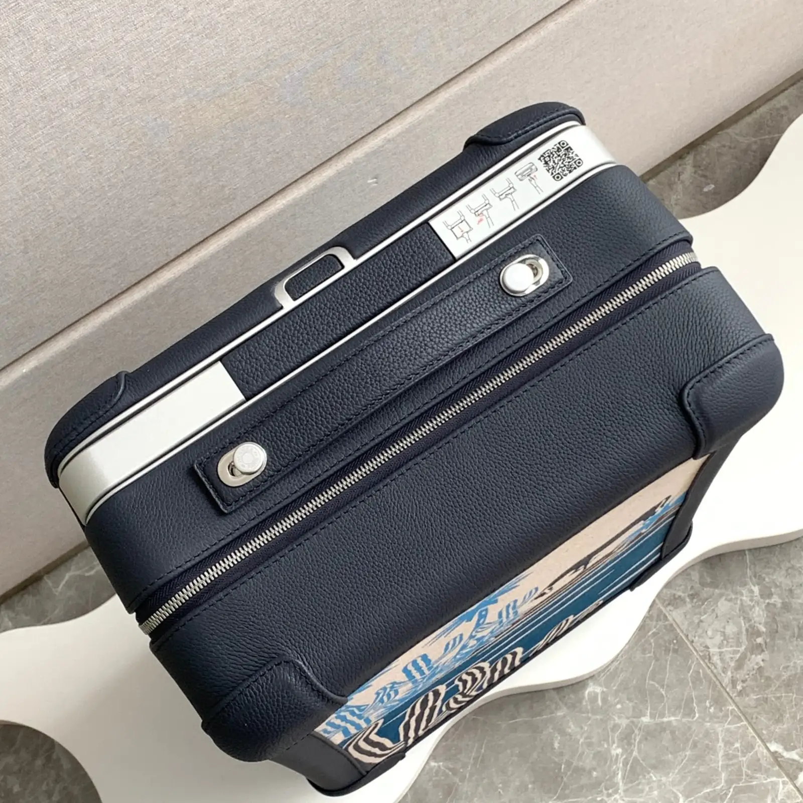 Cabin Suitcase R.M.S Bleu Indigo - الصورة 6