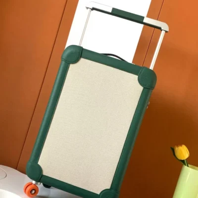 Cabin Suitcase R.M.S Vert