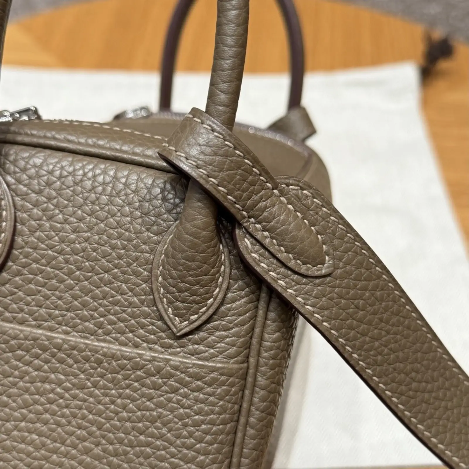 Mini Lindy Etoupe Silver - Image 6