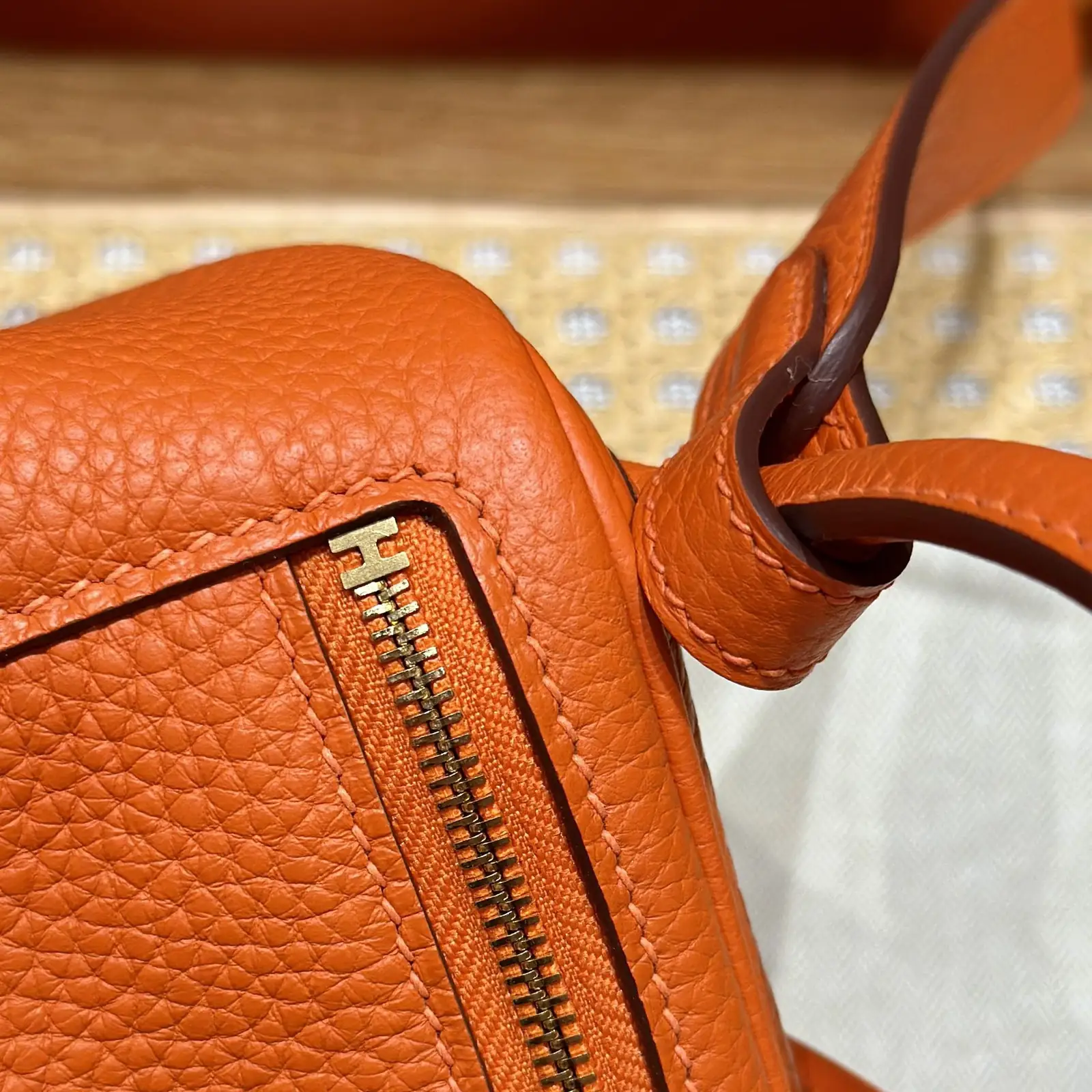 Mini Lindy Orange - Image 3