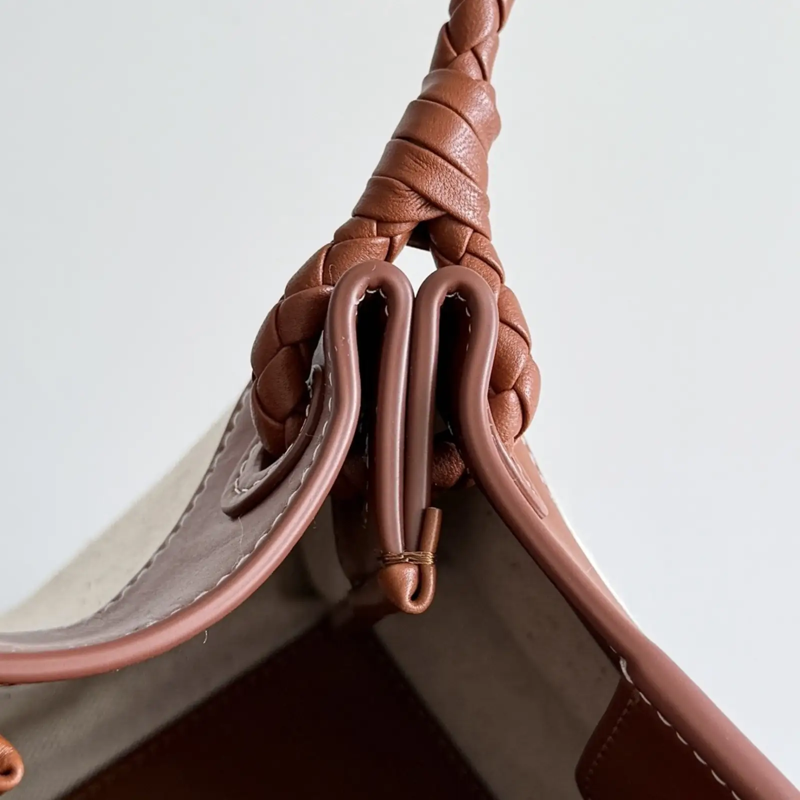 BV Parachute Natural - Image 4