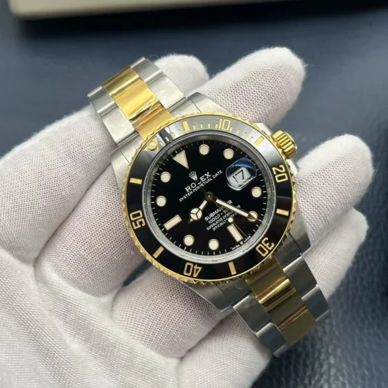 Submariner Date Yellow gold
