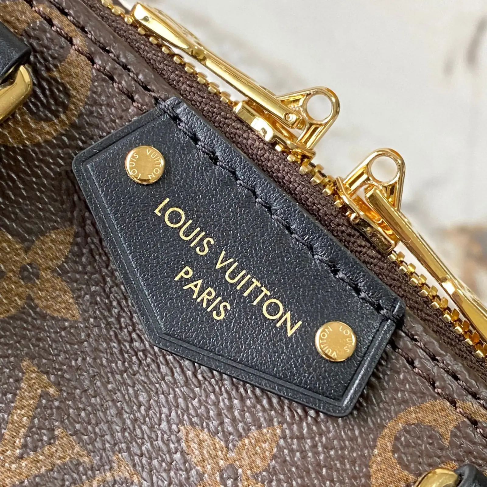 LV Alma Trunk BB - Image 3