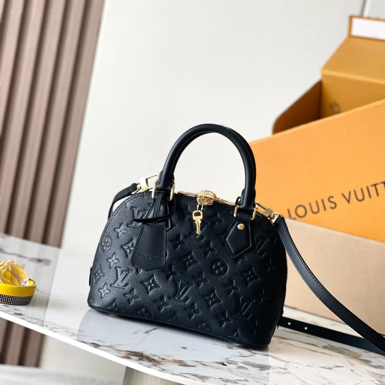LV Alma BB Black