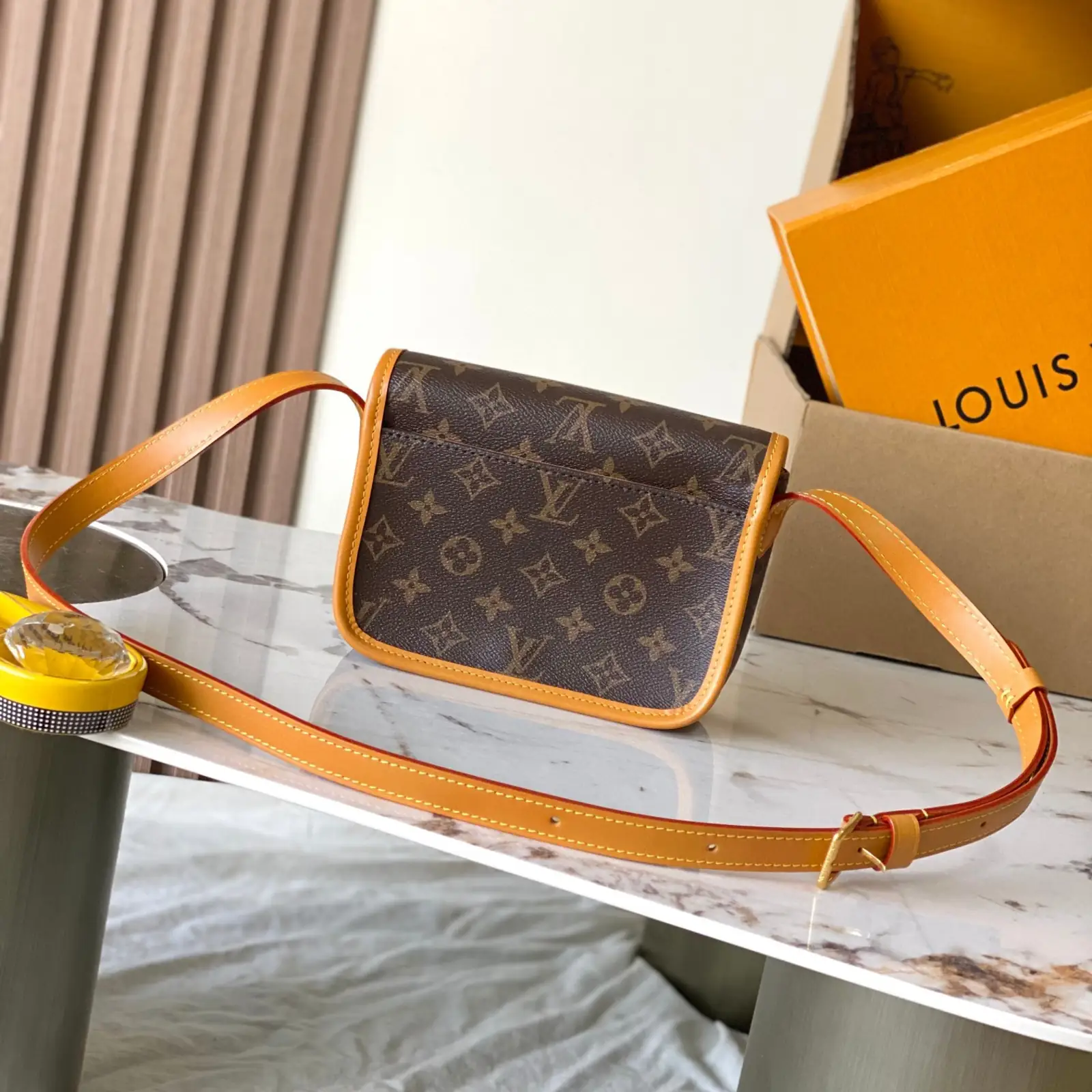 LV Satchel Archive - Image 3