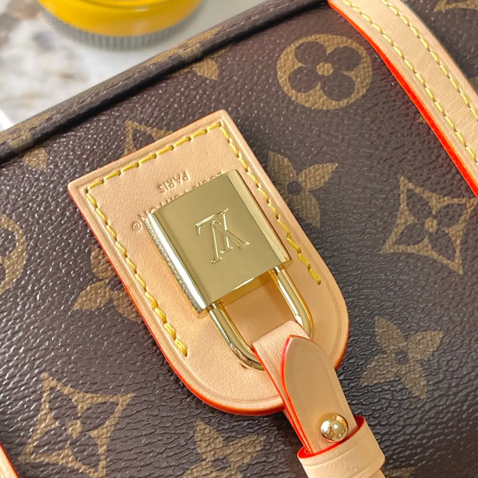 LV Hang On - Image 4