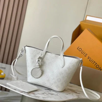 LV Bella White