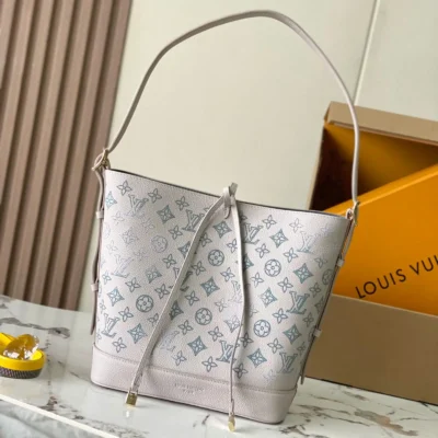 LV Flore