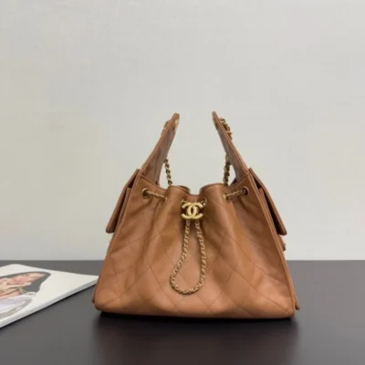 CH 25 Brown Handbag