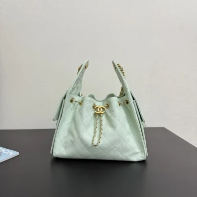 CH 25 Light Green Handbag