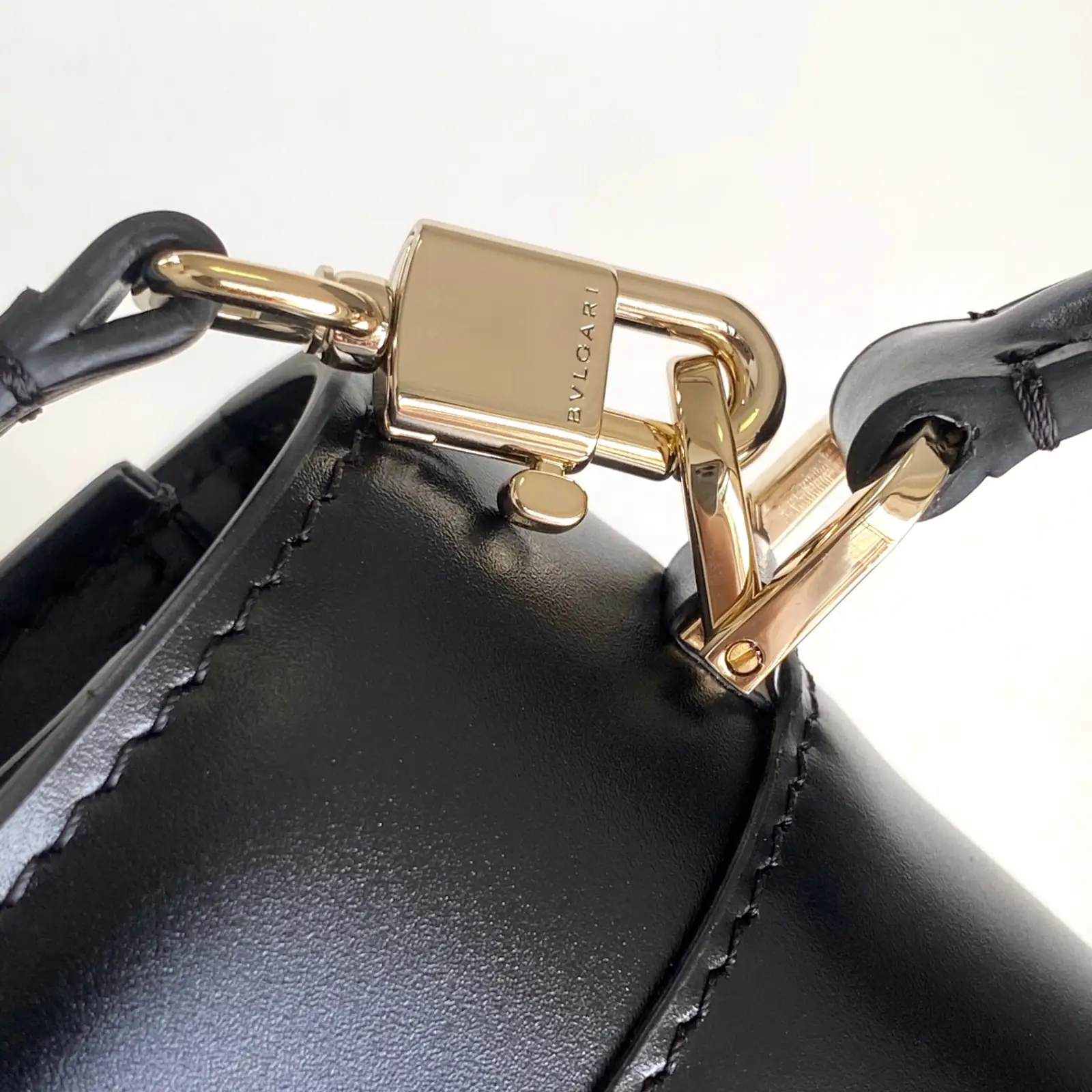 BVG - Top Handle Bag - Image 5