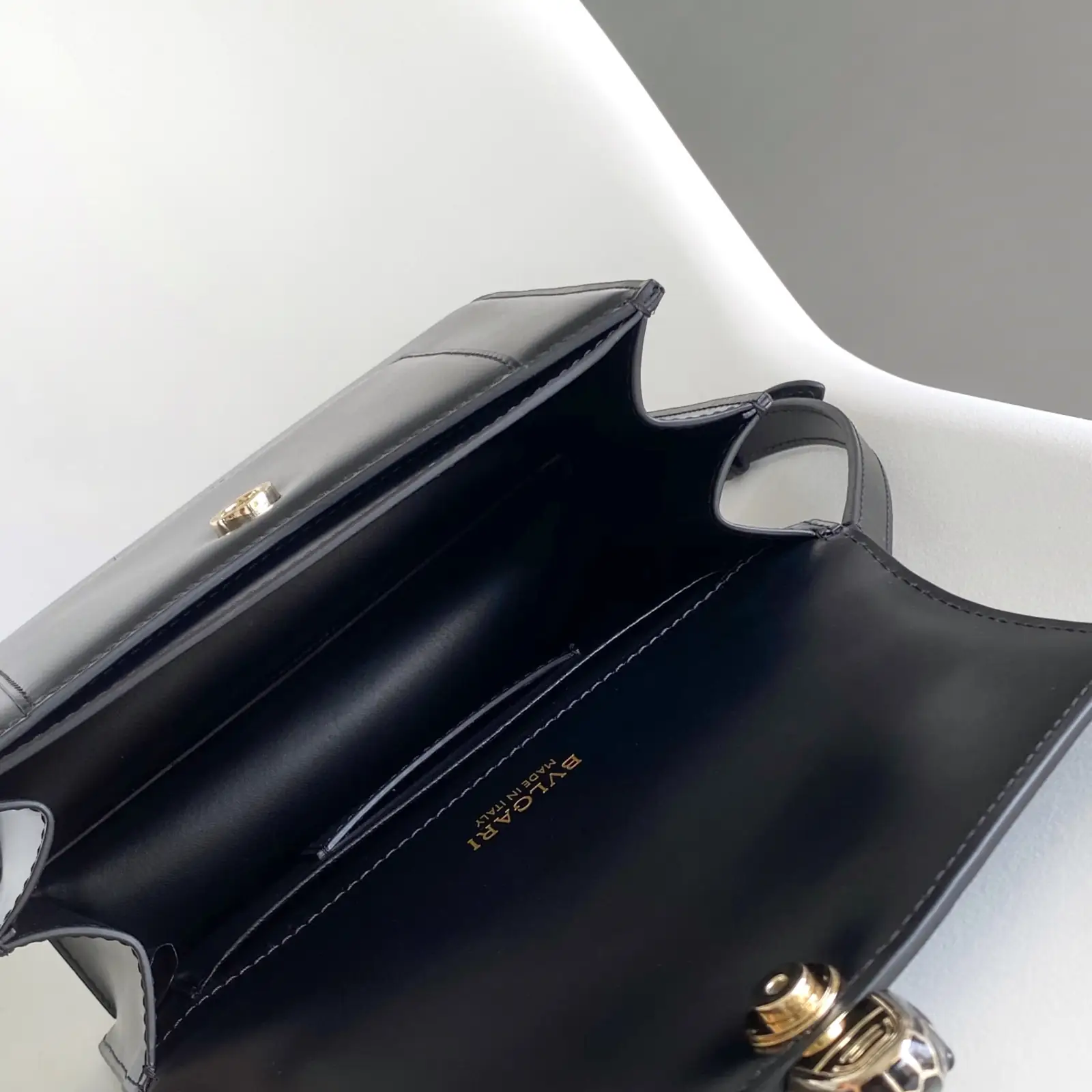 BVG - Top Handle Bag - Image 7